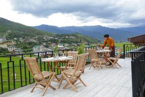 Dining terrace in Kaachi Grand