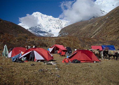 Camping in Lingzhi
